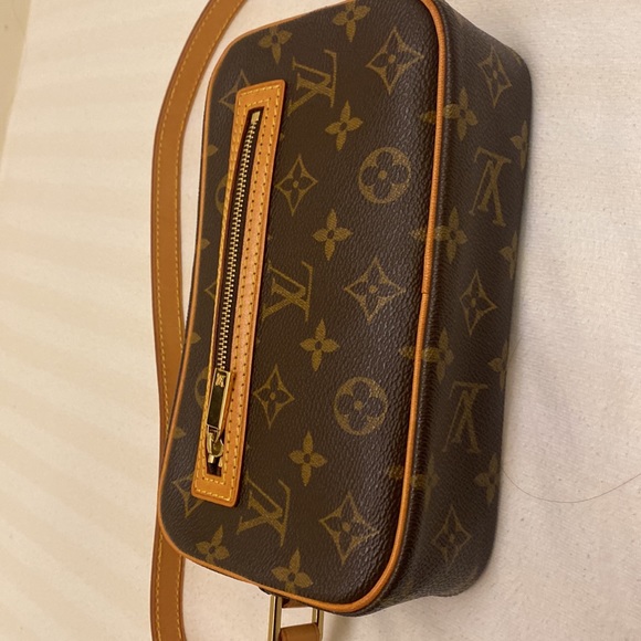 Louis Vuitton Cite bag pm vintage in mint condition authentic shoulder bag - Picture 3 of 9